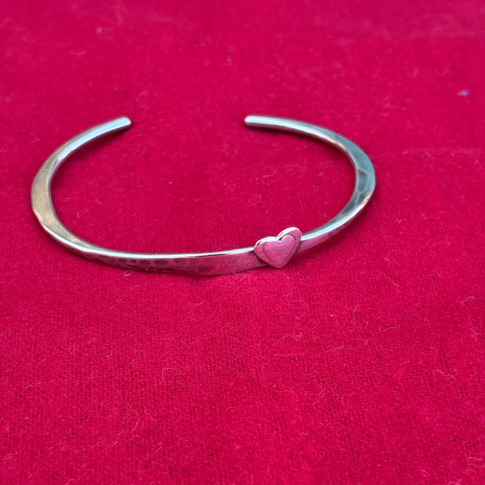 Delicate Heart Cuff (Sterling Silver)